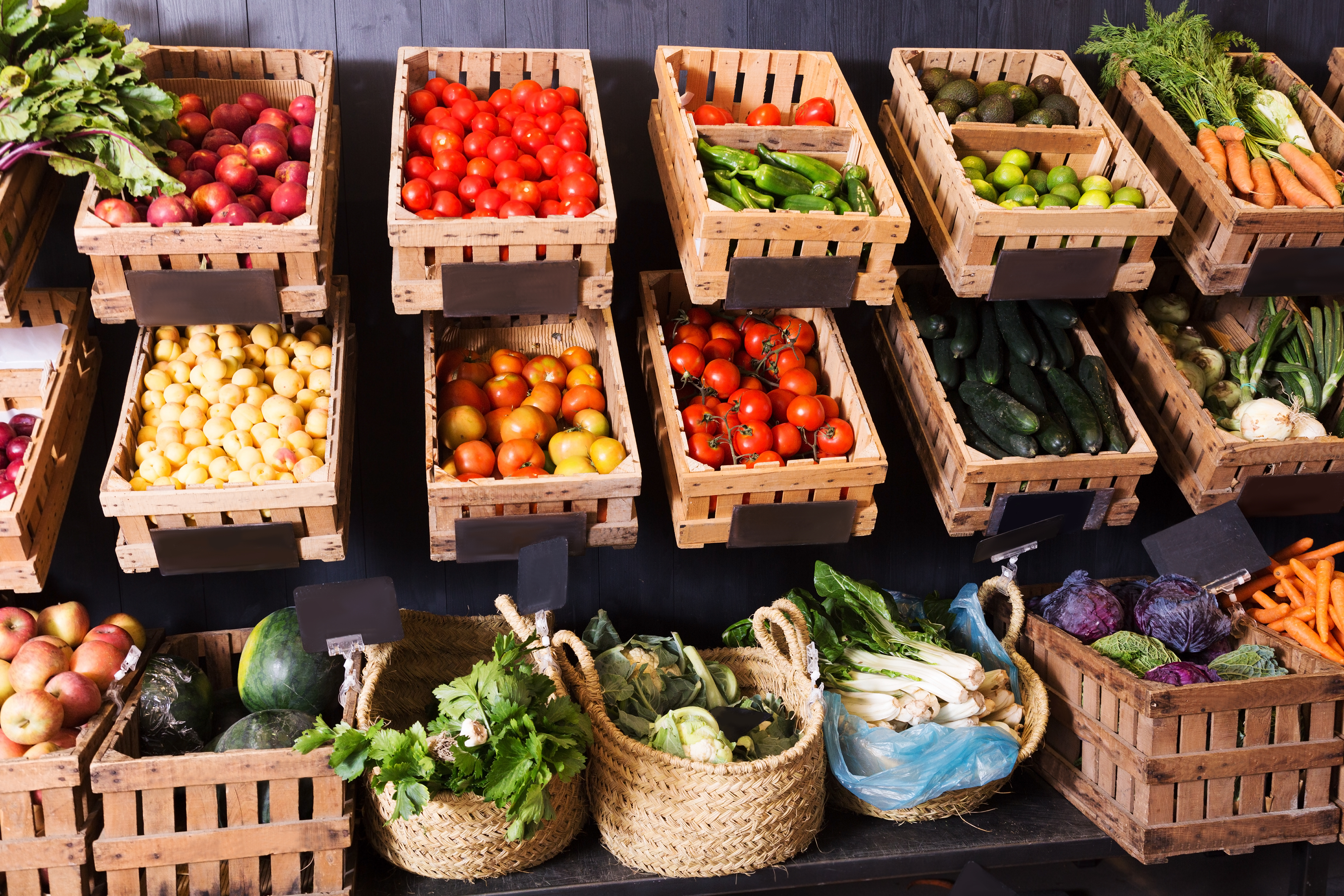 Obst- & Gemüsestand